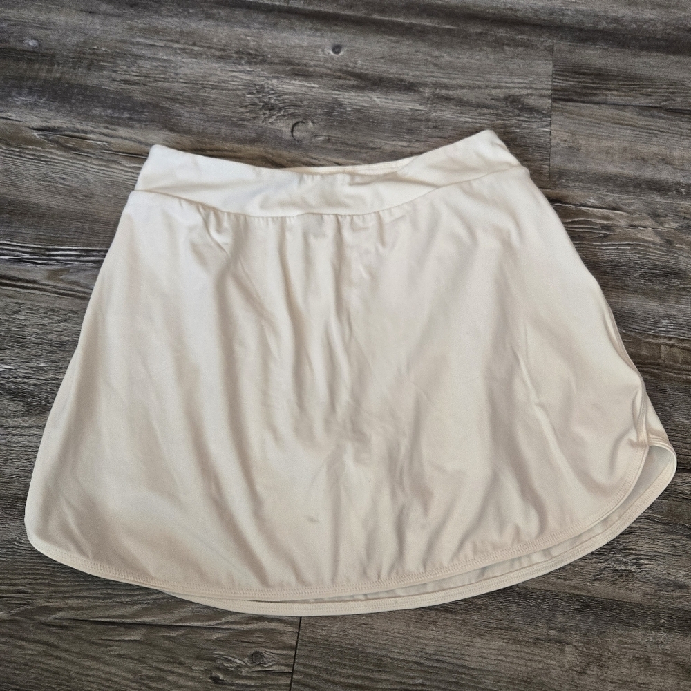Halara Cream Women's Skort